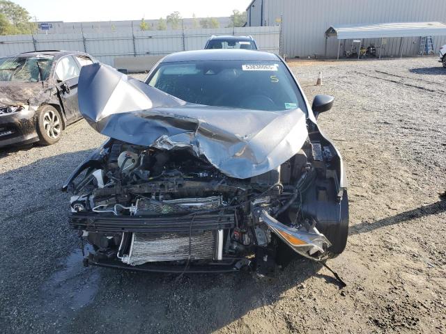  NISSAN VERSA 2024 Сірий