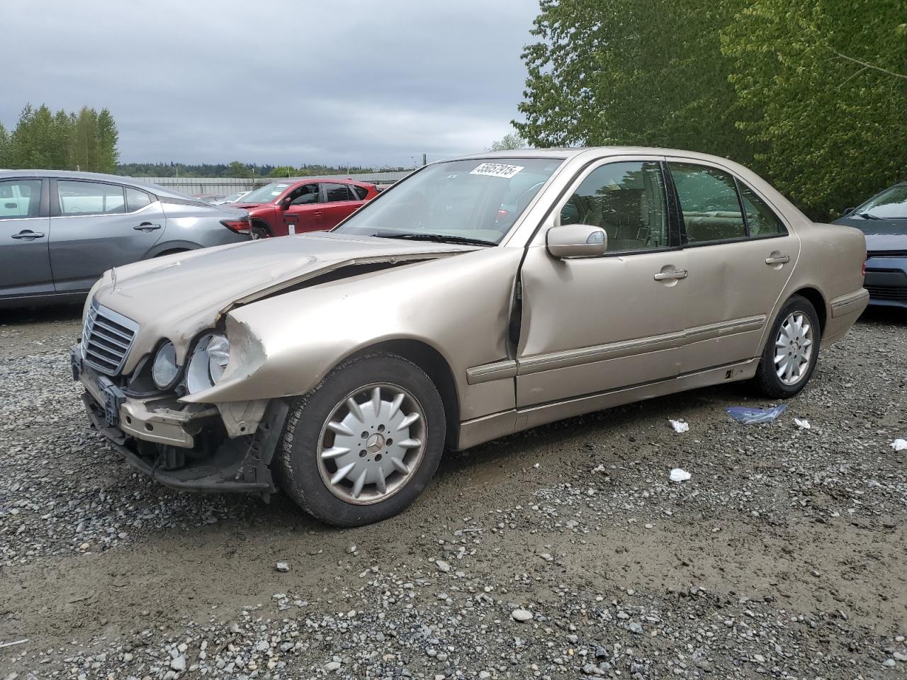 2001 Mercedes-Benz E 320 за продажба в Arlington, WA - Front End