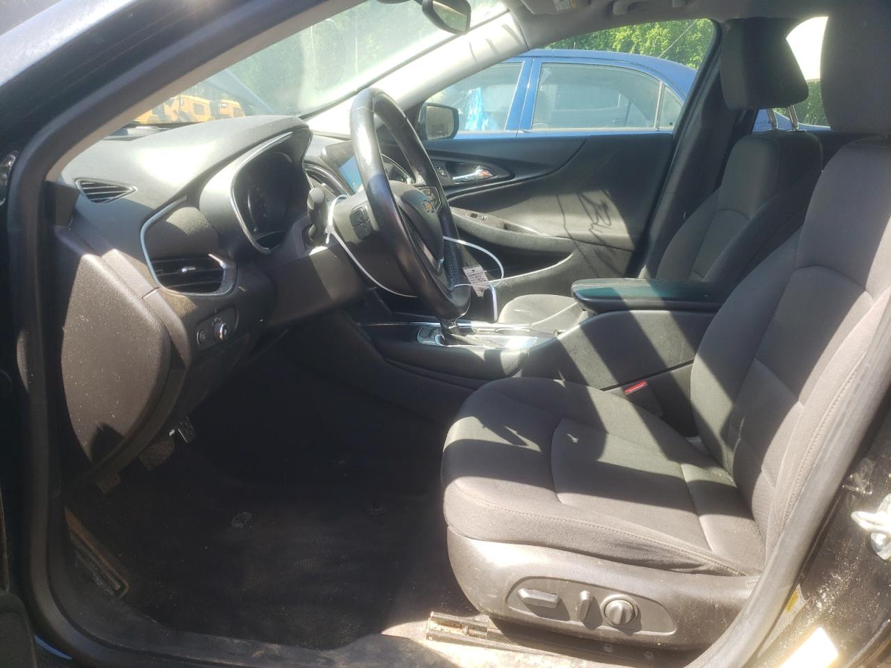 1G1ZE5ST2GF215442 2016 Chevrolet Malibu Lt