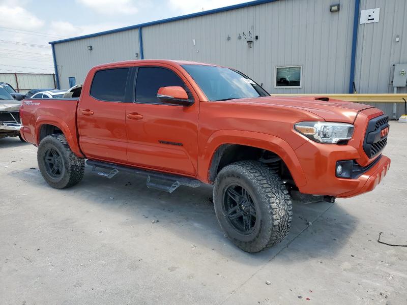 Pickups TOYOTA TACOMA 2016 Orange