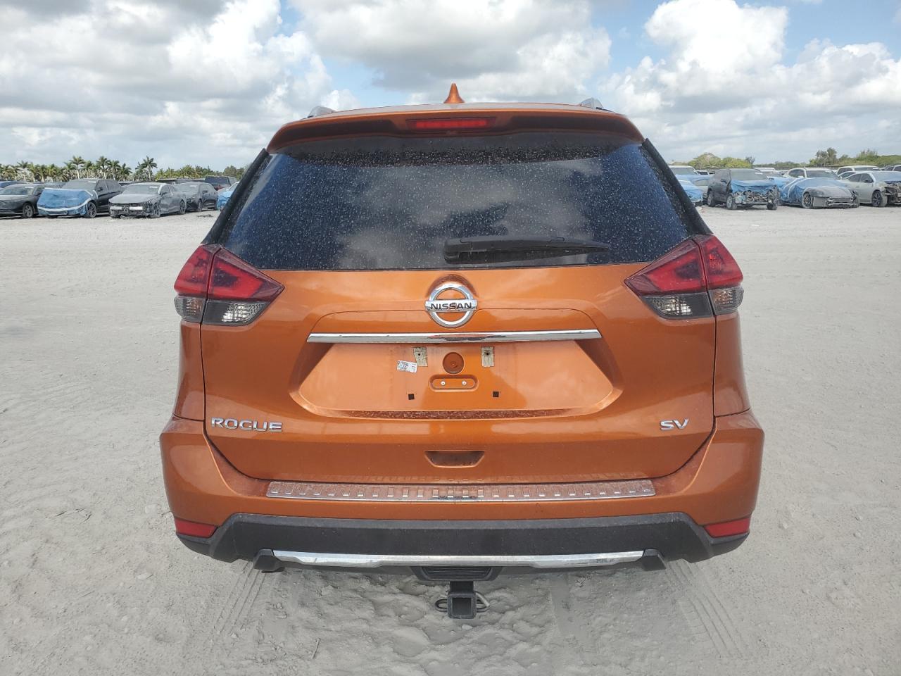 2018 Nissan Rogue S VIN: 5N1AT2MT5JC804723 Lot: 54400145