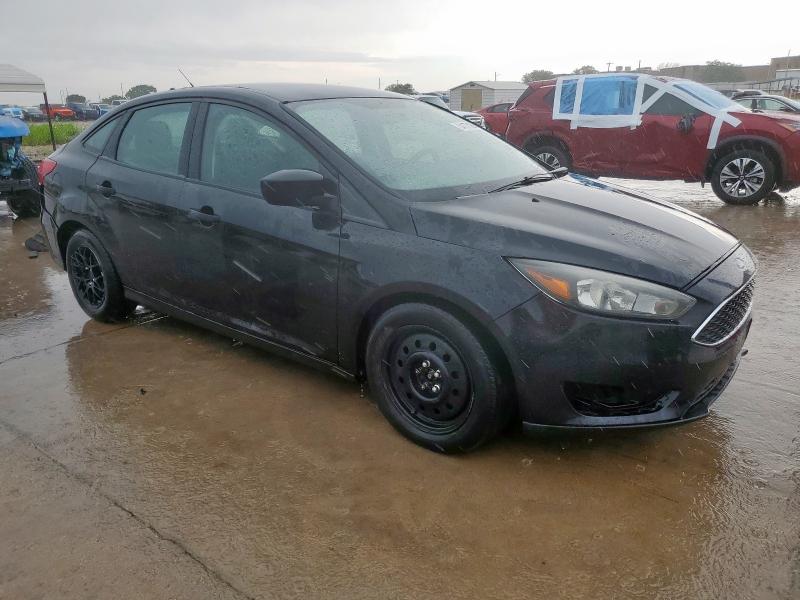  FORD FOCUS 2015 Czarny