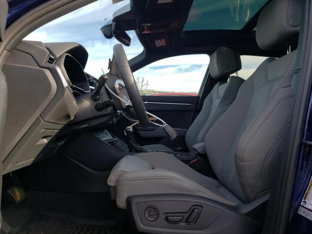  AUDI Q3 2024 Granatowy