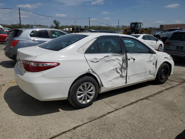  TOYOTA CAMRY 2016 Biały
