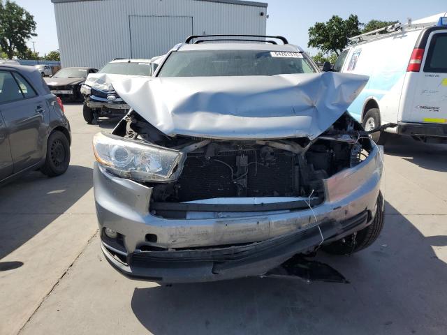  TOYOTA HIGHLANDER 2015 Сріблястий