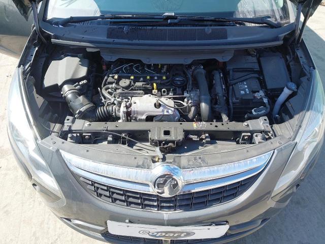 2015 VAUXHALL ZAFIRA TOU