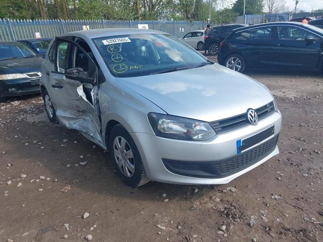 2013 VOLKSWAGEN POLO S 60