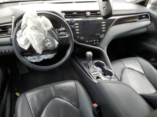  TOYOTA CAMRY 2020 Biały