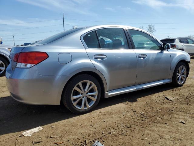  SUBARU LEGACY 2014 Srebrny