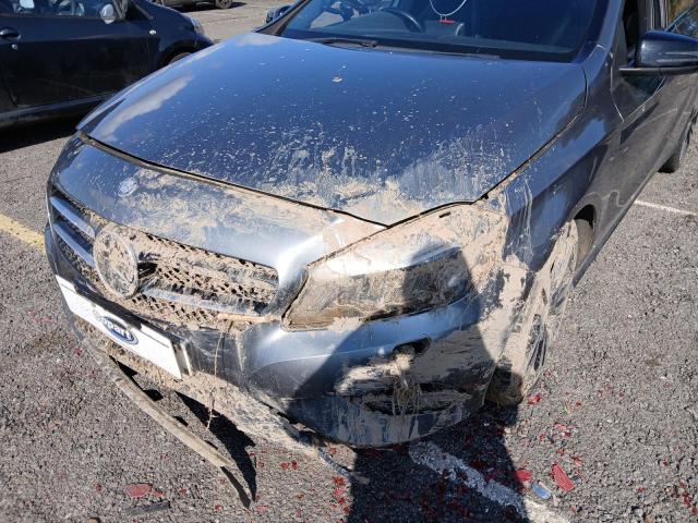 2014 MERCEDES BENZ A200 BLUEE