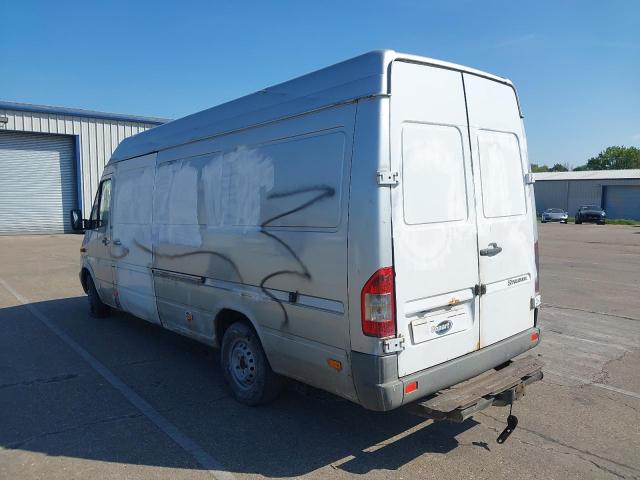 2005 MERCEDES BENZ SPRINTER 3