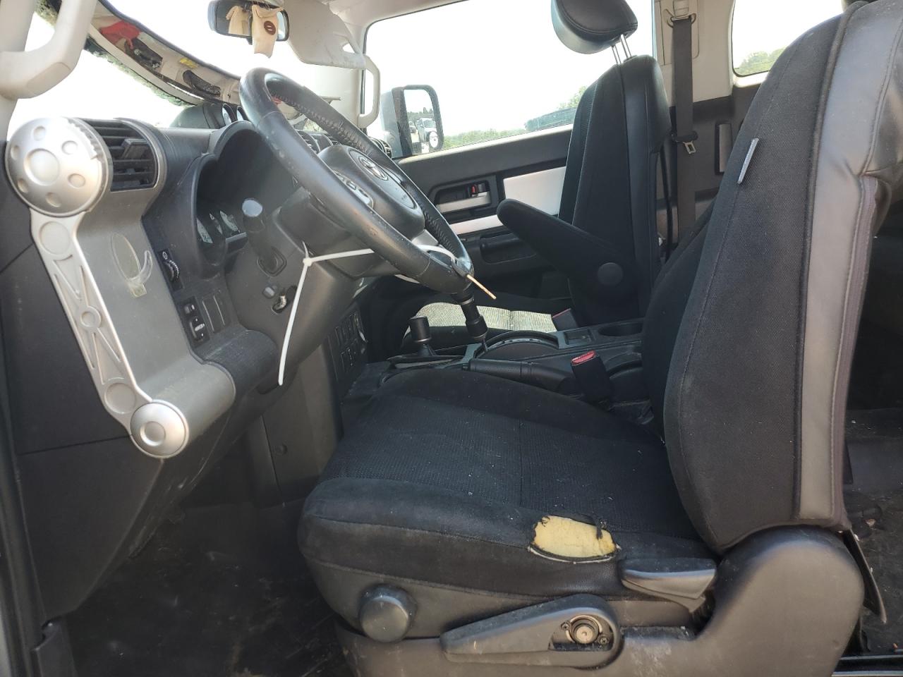 2007 Toyota Fj Cruiser VIN: JTEBU11F670084692 Lot: 54663065