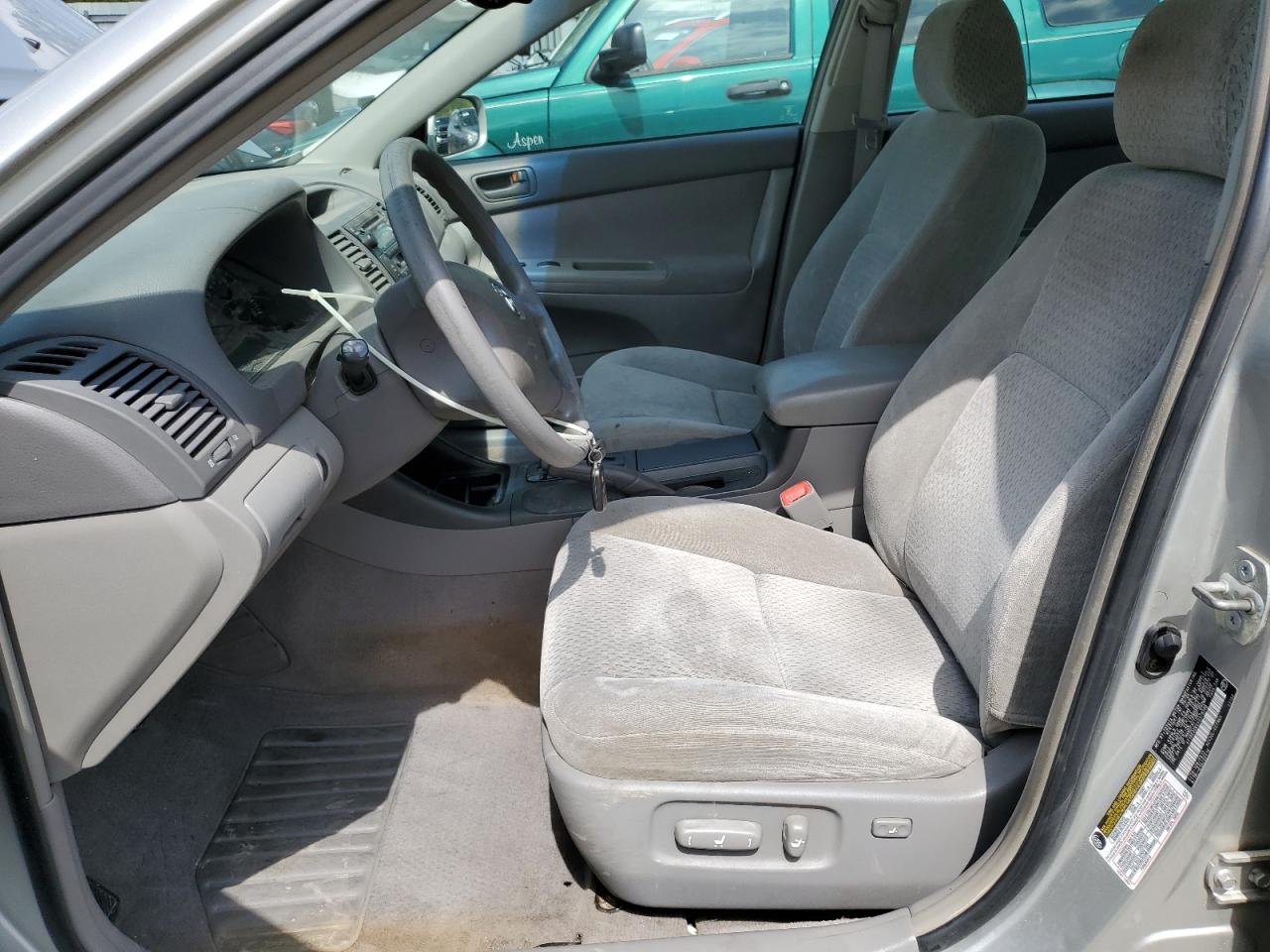 2004 Toyota Camry Le VIN: 4T1BE32K04U378386 Lot: 54169605