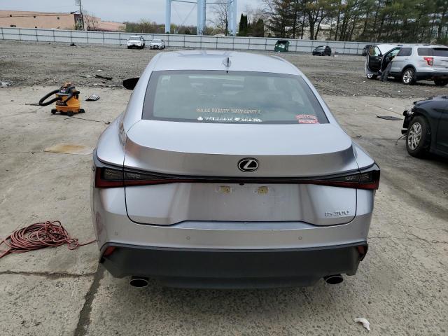  LEXUS IS 2021 Silver