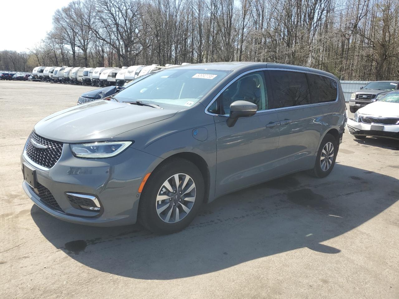 2023 Chrysler Pacifica Hybrid Touring L na sprzedaż w Glassboro, NJ - Rear End