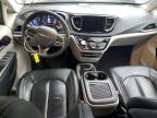 2022 Chrysler Pacifica Hybrid Touring L na sprzedaż w Dyer, IN - Front End