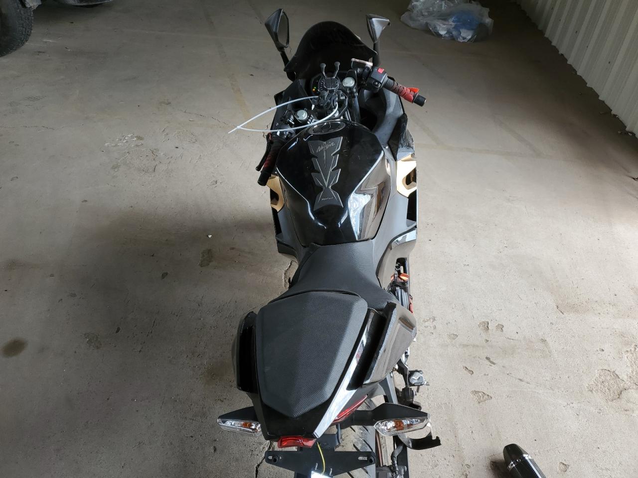 2018 Kawasaki Ex400 VIN: JKAEXKG12JDA02979 Lot: 53292155