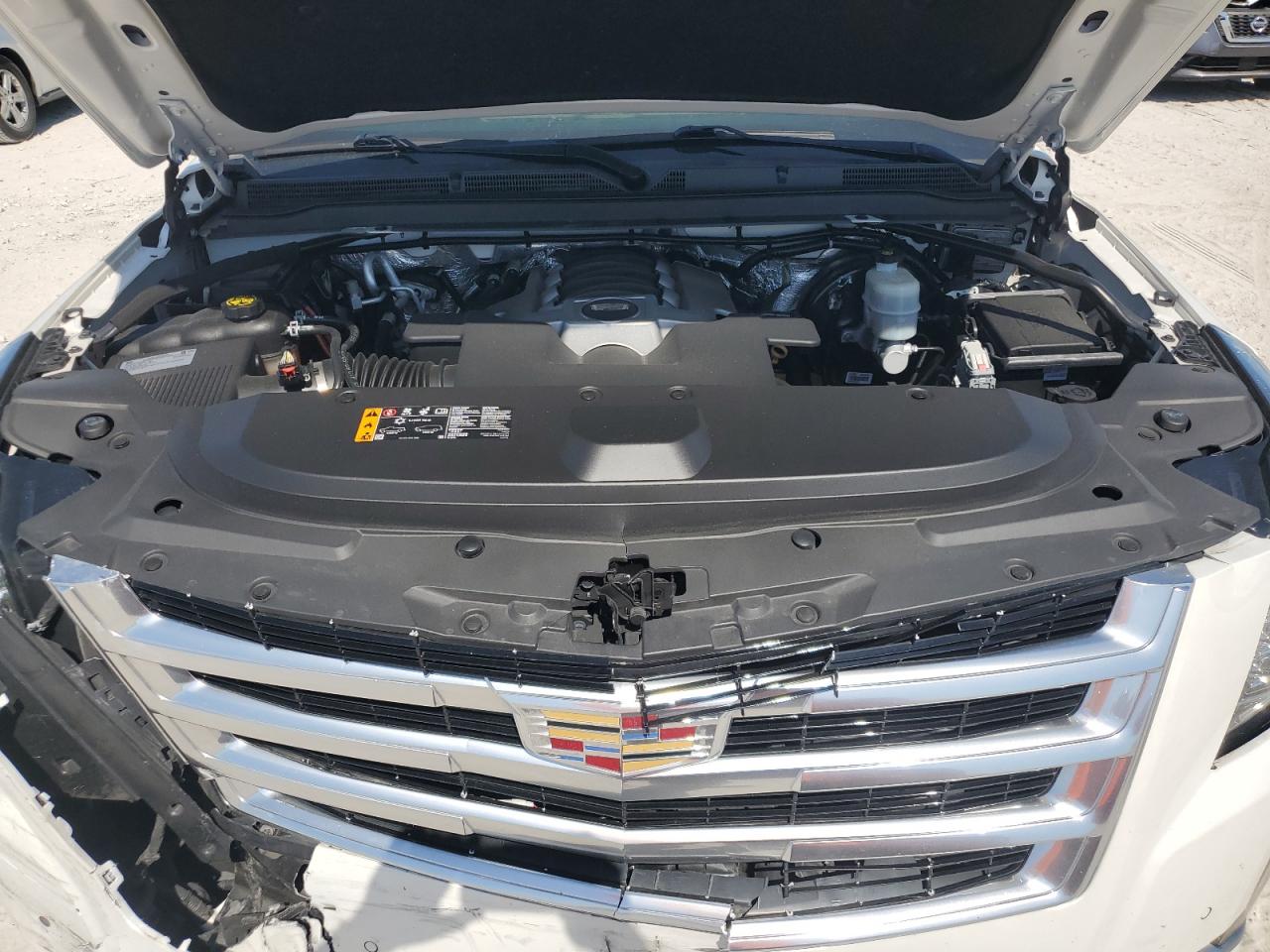 2017 Cadillac Escalade Luxury VIN: 1GYS3BKJ5HR399619 Lot: 53629975