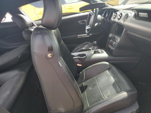  FORD MUSTANG 2019 Серый