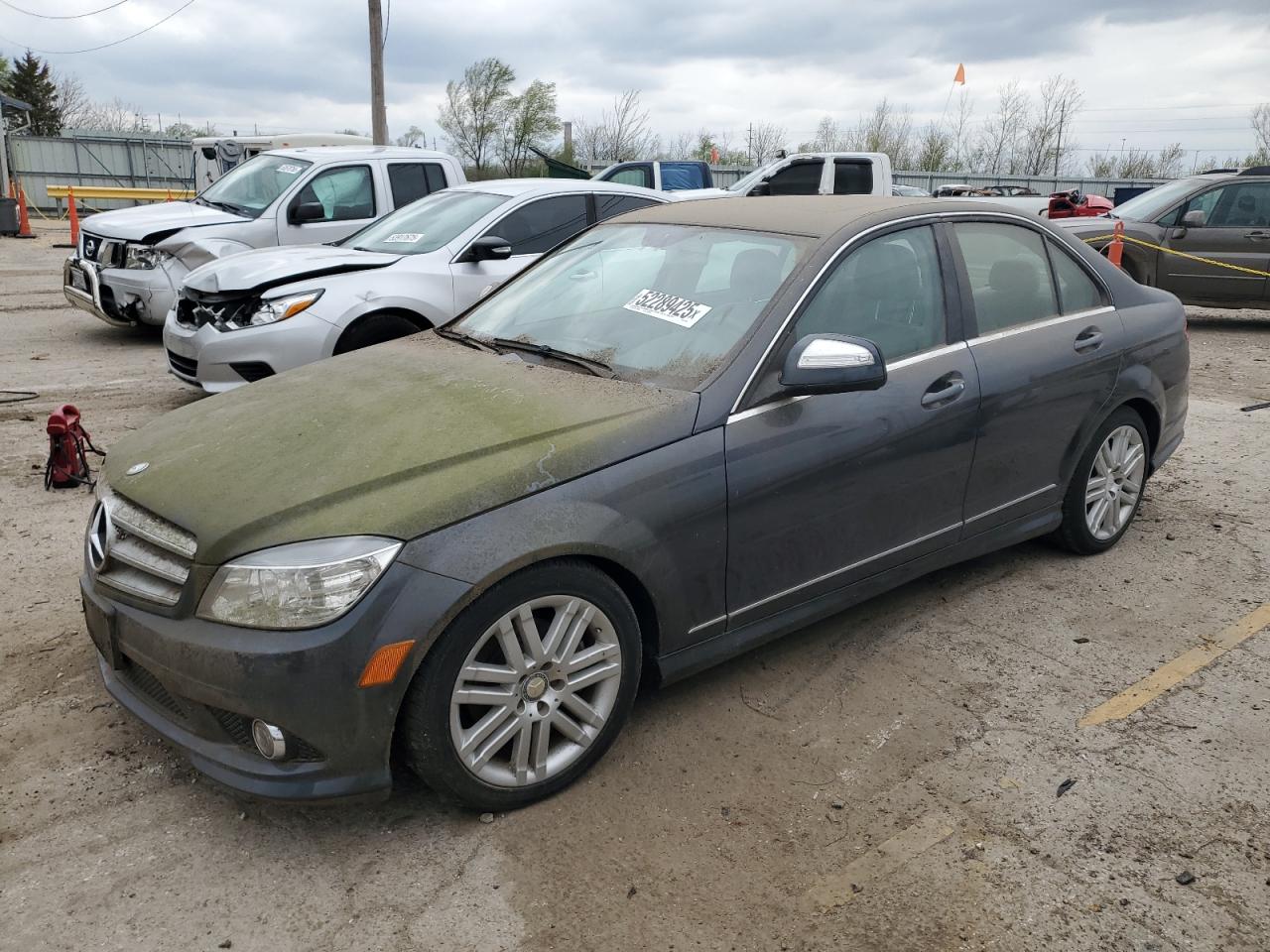 2009 Mercedes-Benz C 300 4Matic იყიდება Pekin-ში, IL - Normal Wear