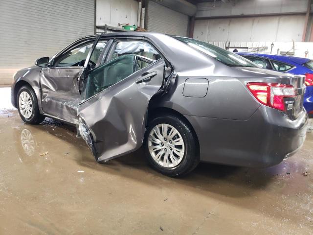  TOYOTA CAMRY 2013 Srebrny