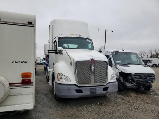 2014 Kenworth T680 Semi Truck