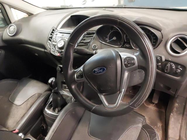 2013 FORD FIESTA TIT