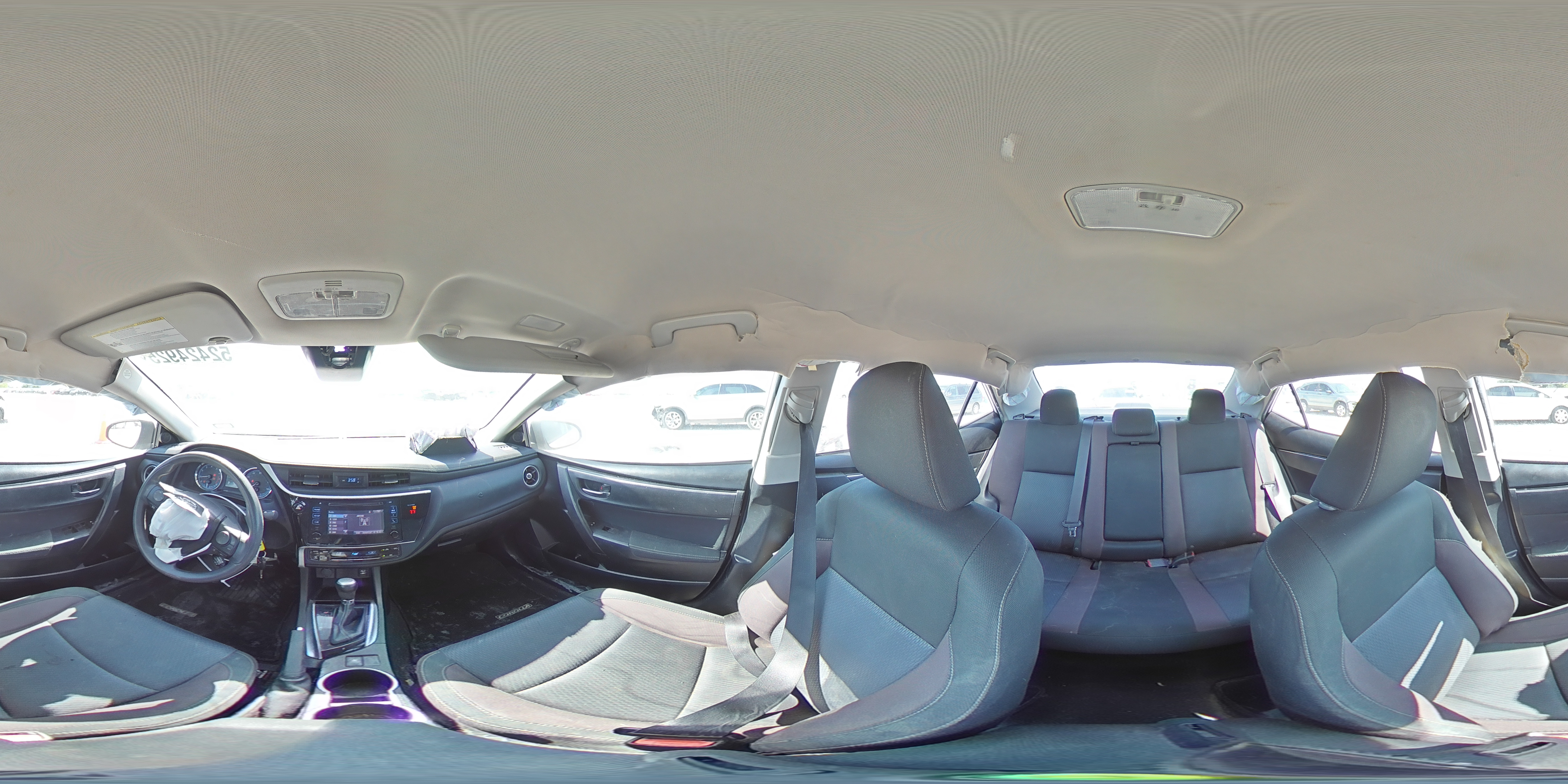 2018 Toyota Corolla L VIN: 5YFBURHE3JP823269 Lot: 52424925
