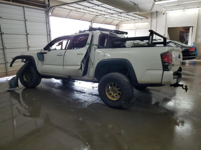  TOYOTA TACOMA 2017 Biały