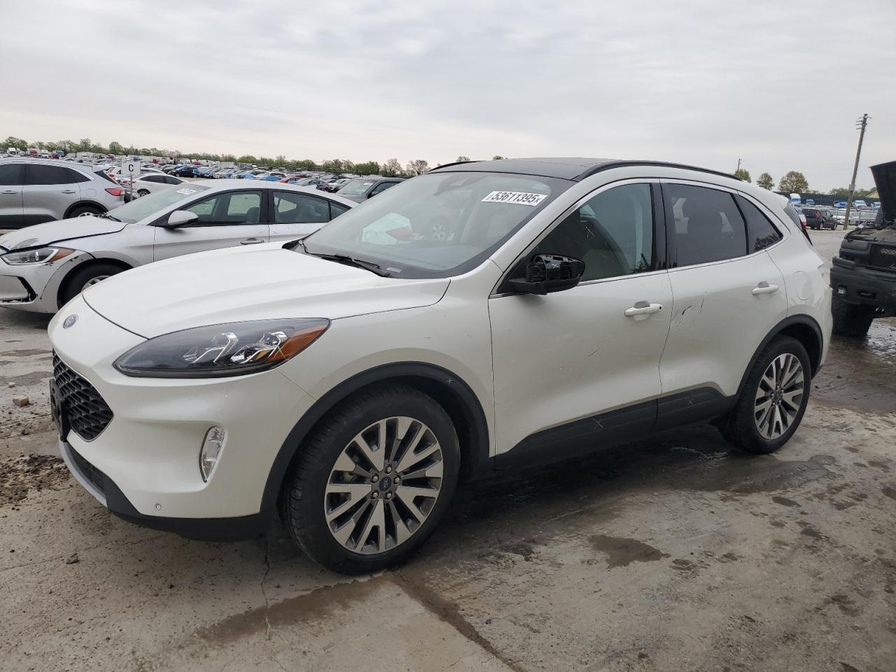 2022 Ford Escape Titanium
