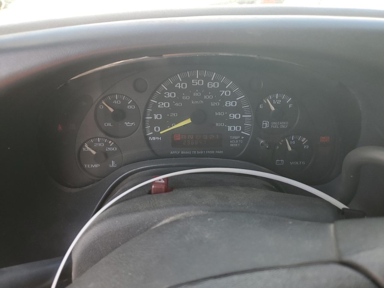 2000 Chevrolet Express G1500 VIN: 1GCFG15W9Y1212586 Lot: 51750725