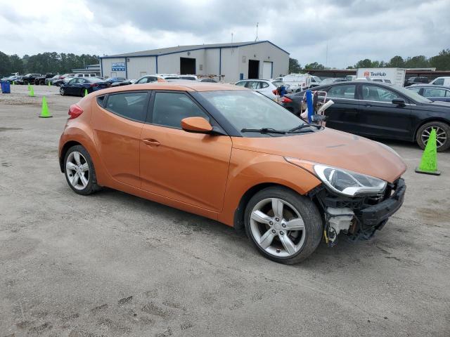 Coupet HYUNDAI VELOSTER 2015 Orange