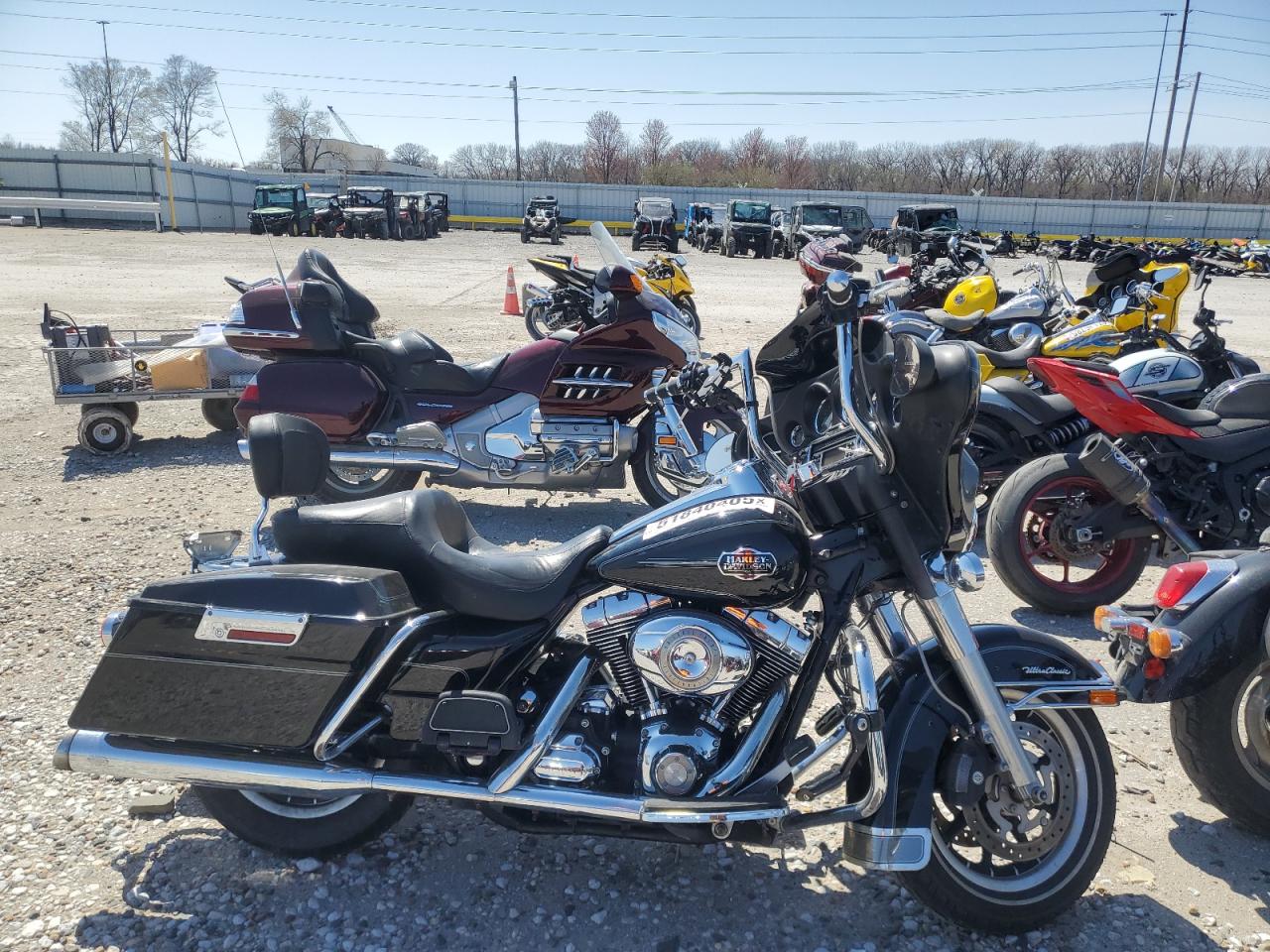 2008 Harley-Davidson Flhtcui for Sale in Des Moines, IA - Front End