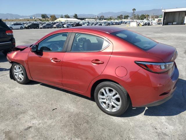  TOYOTA YARIS 2017 Czerwony
