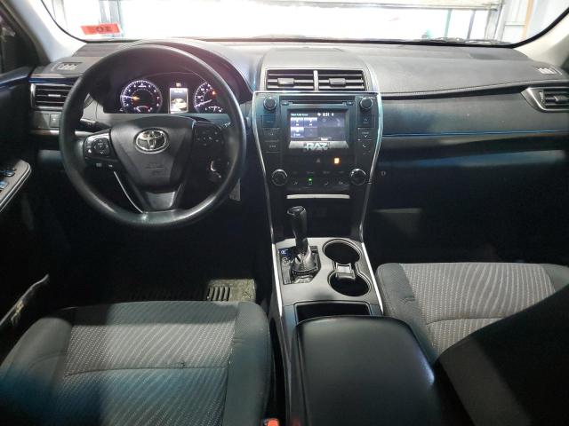  TOYOTA CAMRY 2017 Srebrny