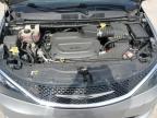 2021 Chrysler Voyager Lxi na sprzedaż w Bridgeton, MO - Hail
