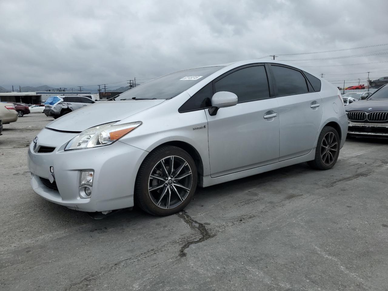 2011 Toyota Prius for Sale in Sun Valley, CA - Front End