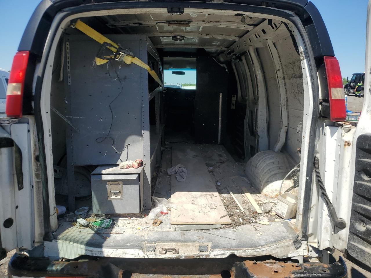 2011 Chevrolet Express G2500 VIN: 1GCWGFBA9B1152614 Lot: 54863025