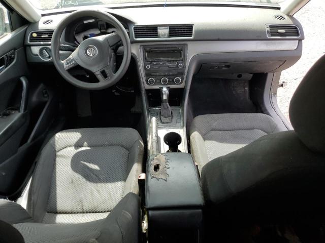 Sedans VOLKSWAGEN PASSAT 2012 Black