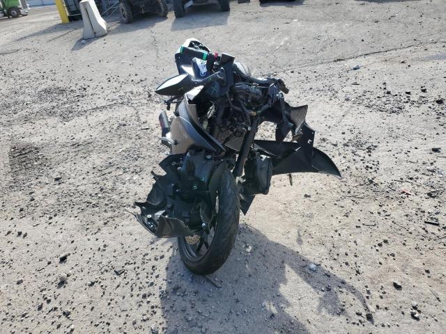 2023 YAMAHA YZFR3 A