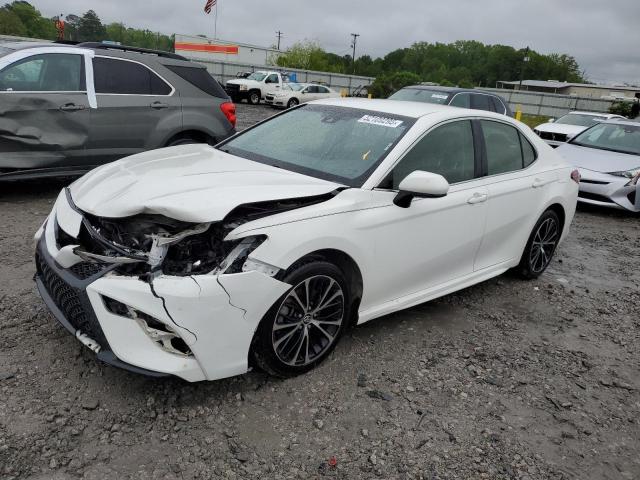  TOYOTA CAMRY 2018 Белый