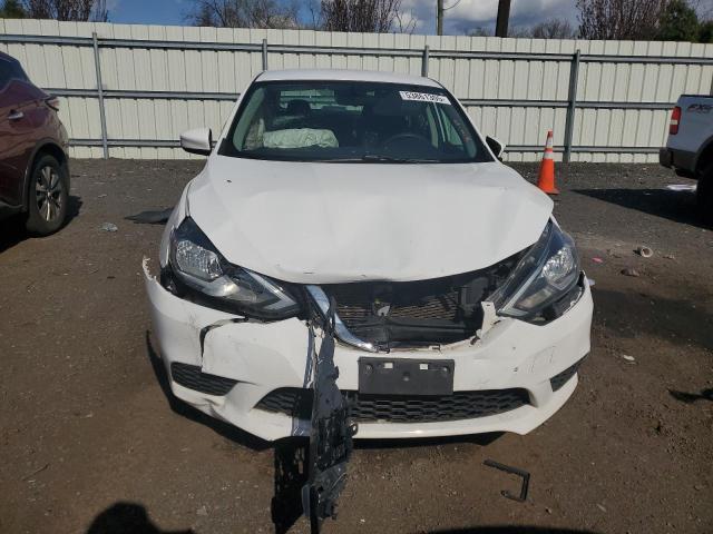 Sedans NISSAN SENTRA 2016 Biały