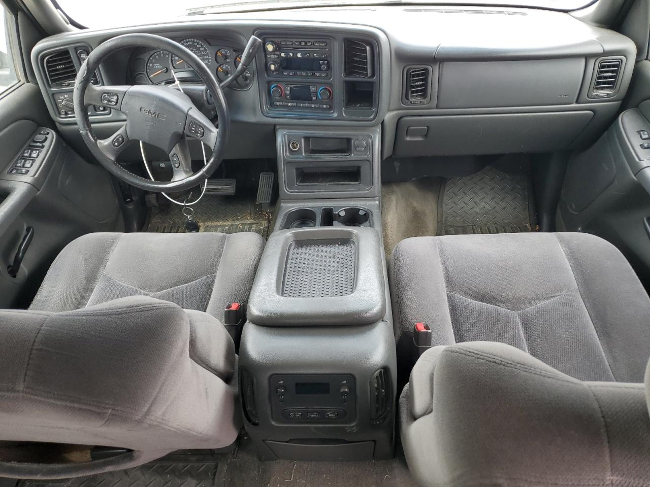 2005 GMC New Sierra K1500 VIN: 2GTEK13T651210755 Lot: 53728515