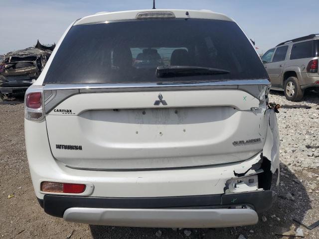  MITSUBISHI OUTLANDER 2015 Biały