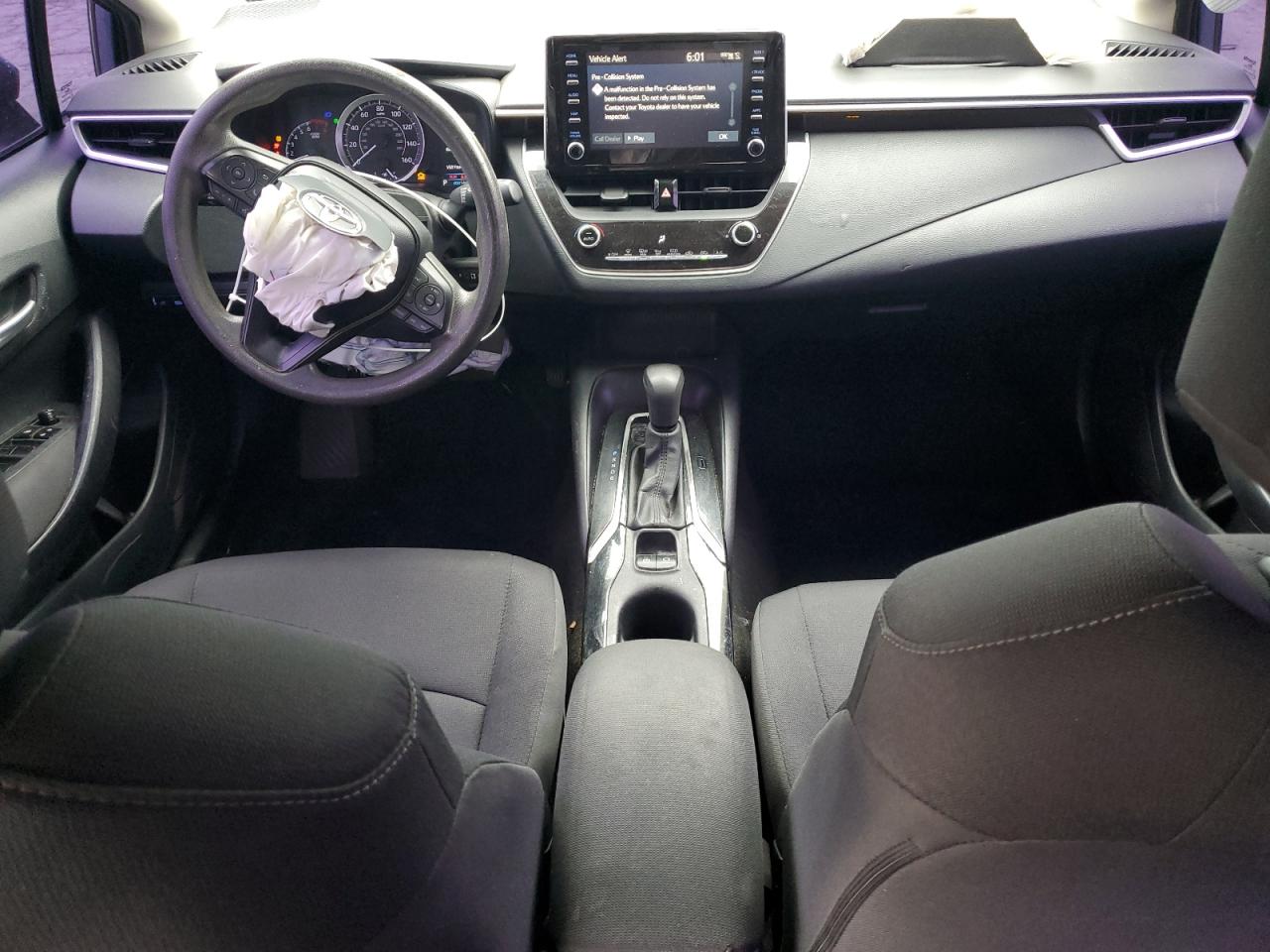 2020 Toyota Corolla Le VIN: 5YFEPRAE8LP010379 Lot: 55180965