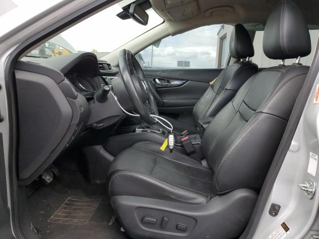  NISSAN ROGUE 2018 Srebrny