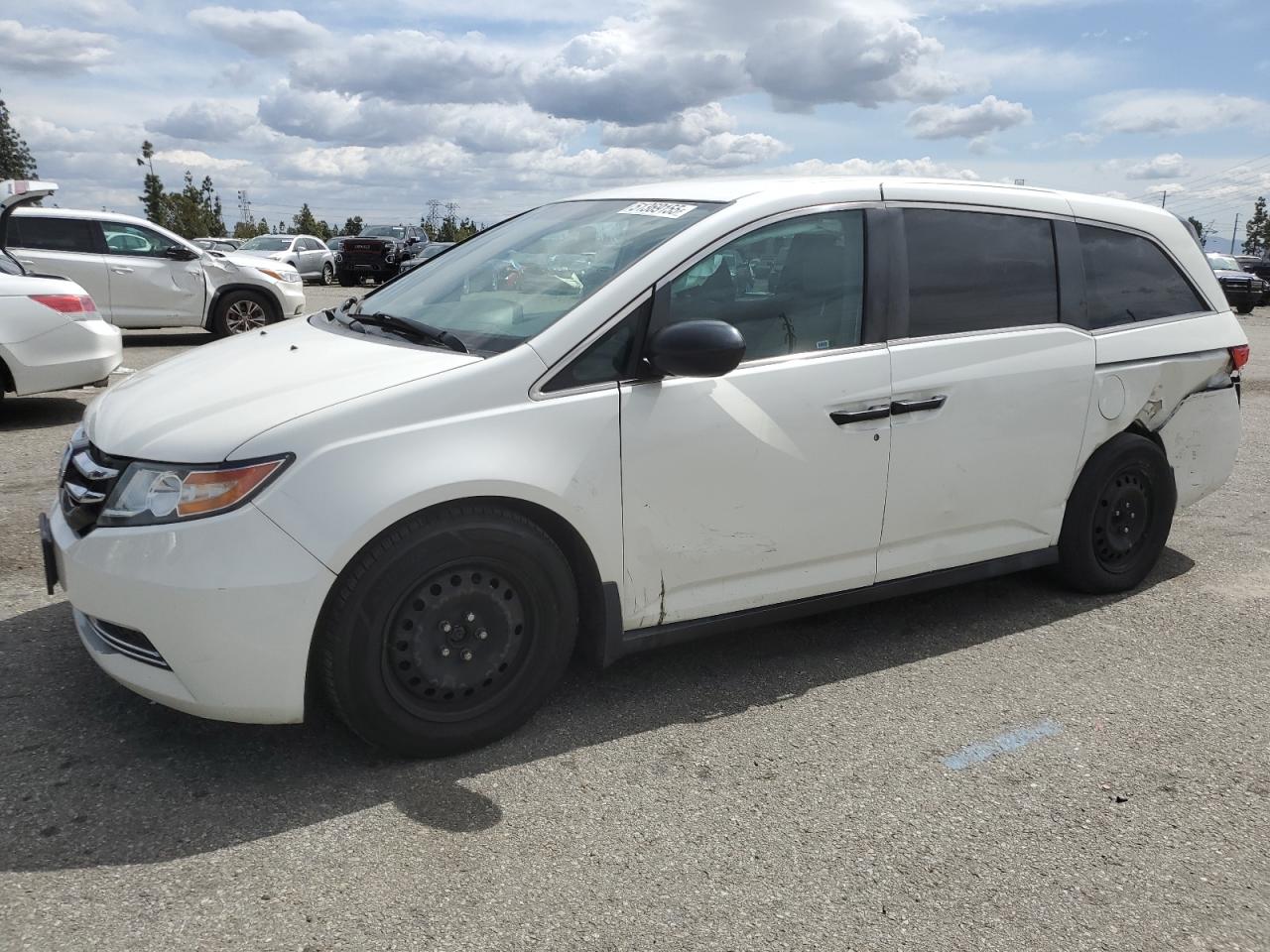2016 Honda Odyssey Lx იყიდება Rancho Cucamonga-ში, CA - Side
