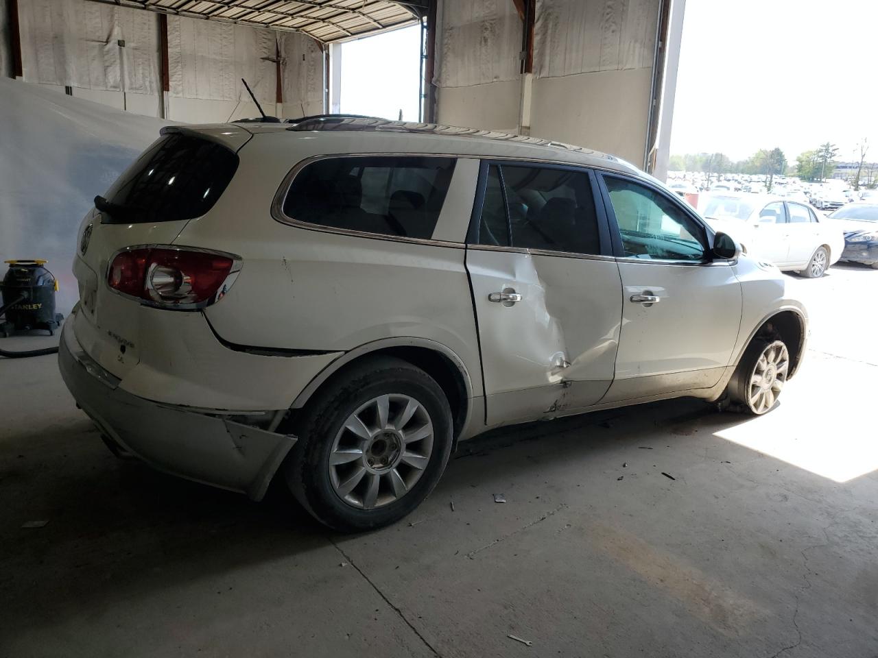 2012 Buick Enclave white null gas 5GAKRCED0CJ420661 photo #4
