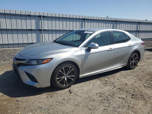  TOYOTA CAMRY 2018 Silver