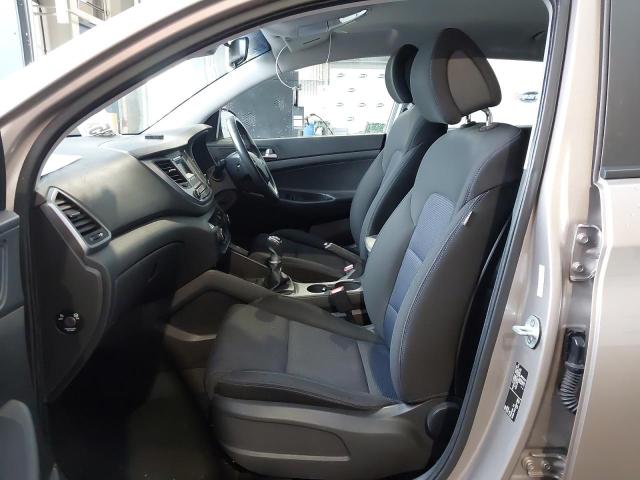 2018 HYUNDAI TUCSON SE